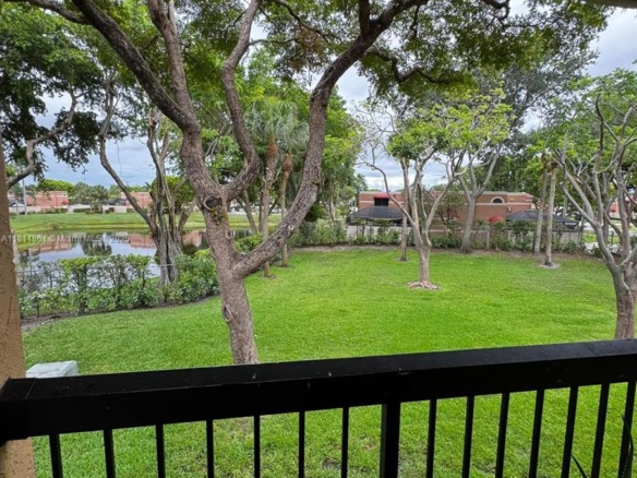 6023 10th Ave N # 215, Green Acres FL 33463 — #A11811861