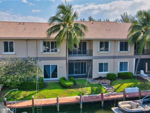 23 Royal Palm Way # 16, Boca Raton FL 33432 — #A11788191