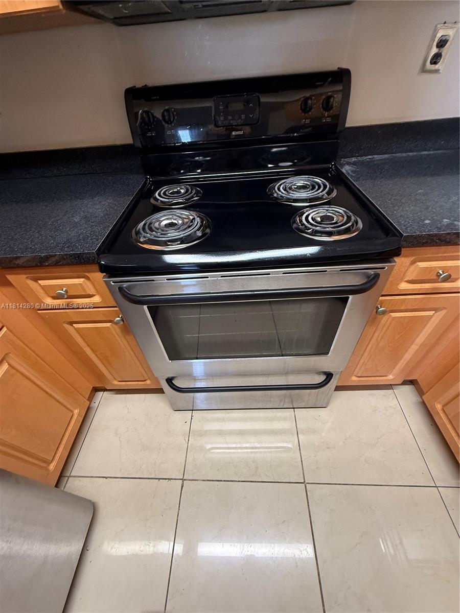 6dd28e9b-5502 8255 SW 152 AV # 2, Miami FL 33193 — #A11814280