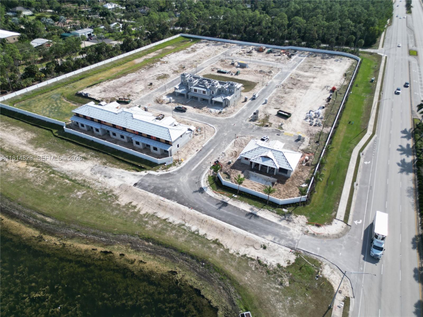 default 6085 BARBARA CIRCLE, Naples FL 34112 — #A11814829