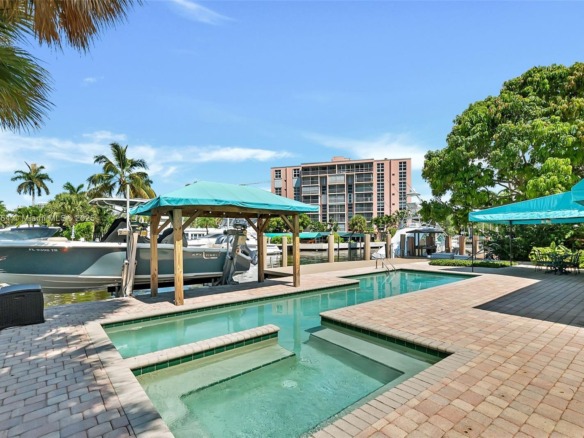 325 Bontona Ave, Fort Lauderdale FL 33301 — #A11816764