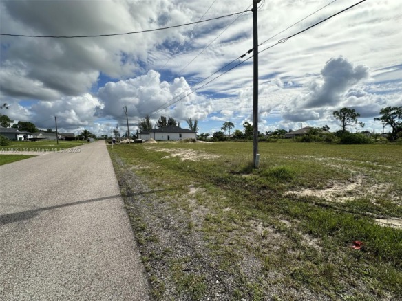 3527 NE 14 PL, Cape Coral FL 33993 — #A11892114