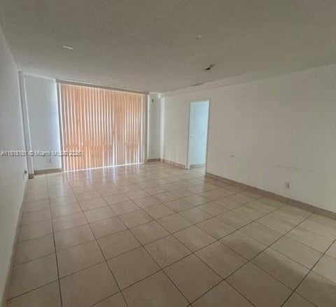 13499 Biscayne Blvd # 602, North Miami FL 33181 — #A11818181