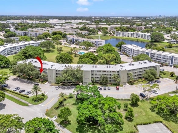 2026 Berkshire B # 2026, Deerfield Beach FL 33442 — #A11818231