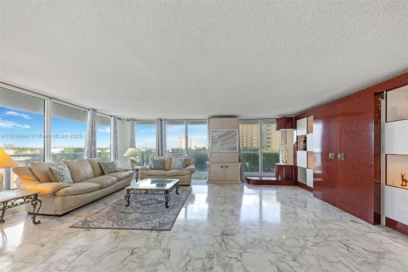 6dd28e9b-5602 2751 S Ocean Dr # 501N, Hollywood FL 33019 — #A11818944