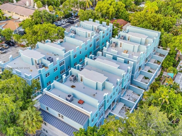 824 SE 12th Ct, Fort Lauderdale FL 33316 — #A11822054