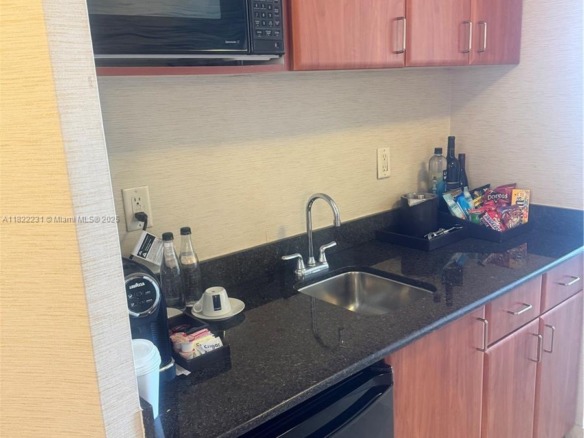 18001 Collins Ave # 918, Sunny Isles Beach FL 33160 — #A11822231