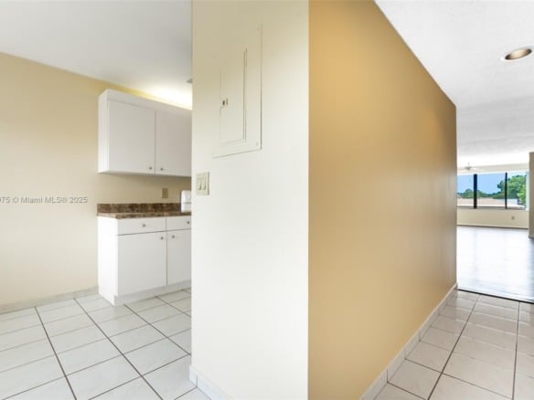 9455 N Belfort Cir # 211, Tamarac FL 33321 — #A11823075