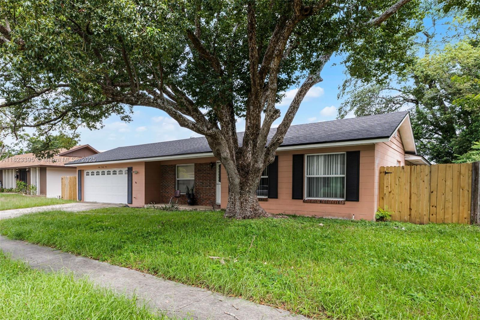6dd28e9b-5712 6021 Wedgewood Circle, Orlando FL 32808 — #A11823395