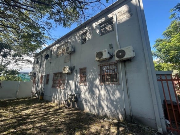 2015 NW 6th Pl, Miami FL 33127 — #A11896077