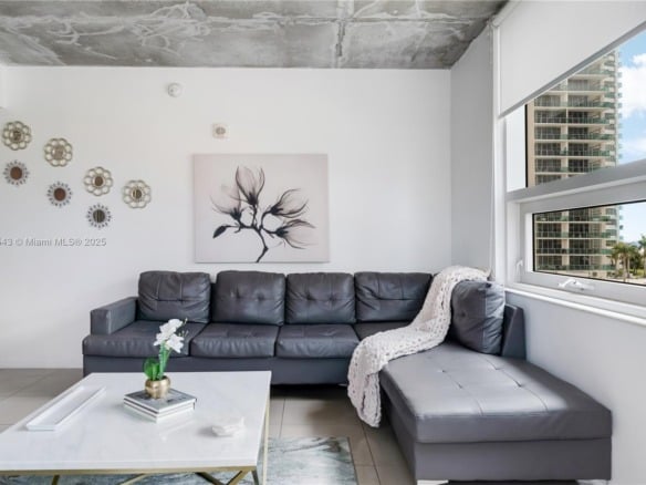 3250 NE 1st Ave # 1016, Miami FL 33137 — #A11825543