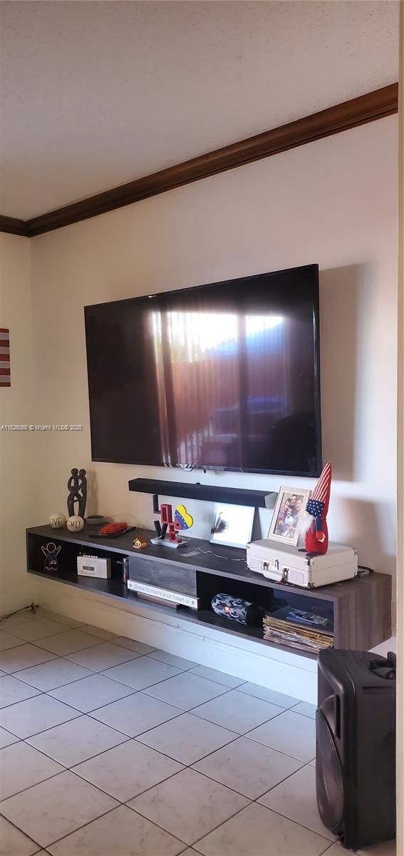 6dd28e9b-5776 8085 NW 8 ST # 6, Unincorporated Dade County FL 33126 — #A11826066