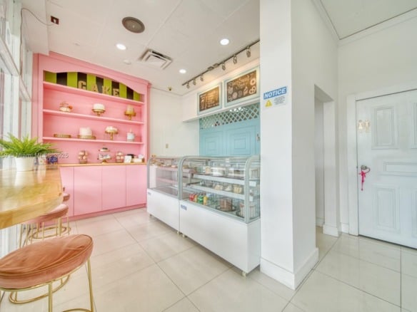 Bakery & Cafe For Sale On Bird Road, Kendall FL 33175 — #A11826159