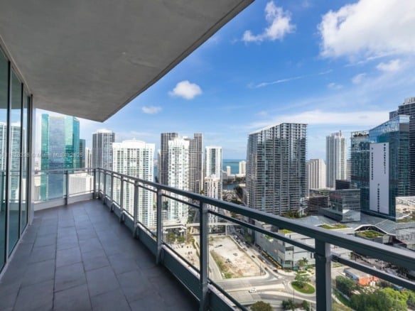 92 SW 3rd St # 3901, Miami FL 33130 — #A11826326
