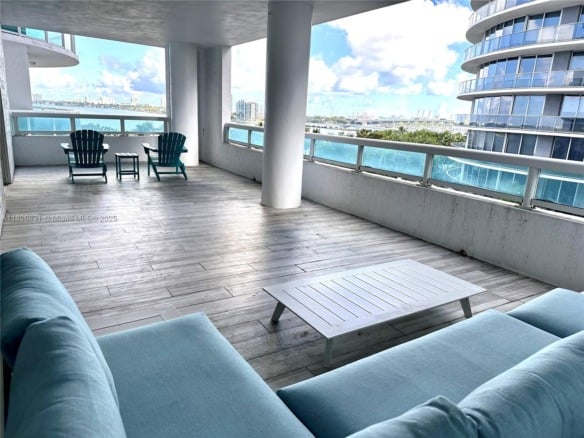 1800 N Bayshore Dr # 511, Miami FL 33132 — #A11826831
