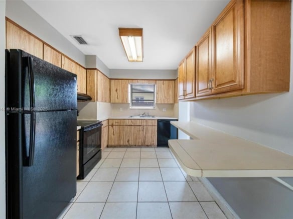4130 NW 12th Ave, Oakland Park FL 33309 — #A11828044