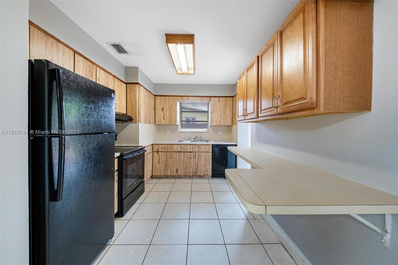 4130 NW 12th Ave, Oakland Park FL 33309 — #A11828044