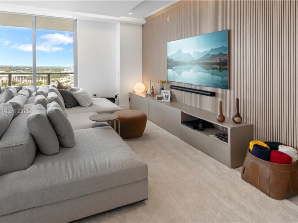 17301 Biscayne Blvd # 2102, North Miami Beach FL 33160 — #A11828646