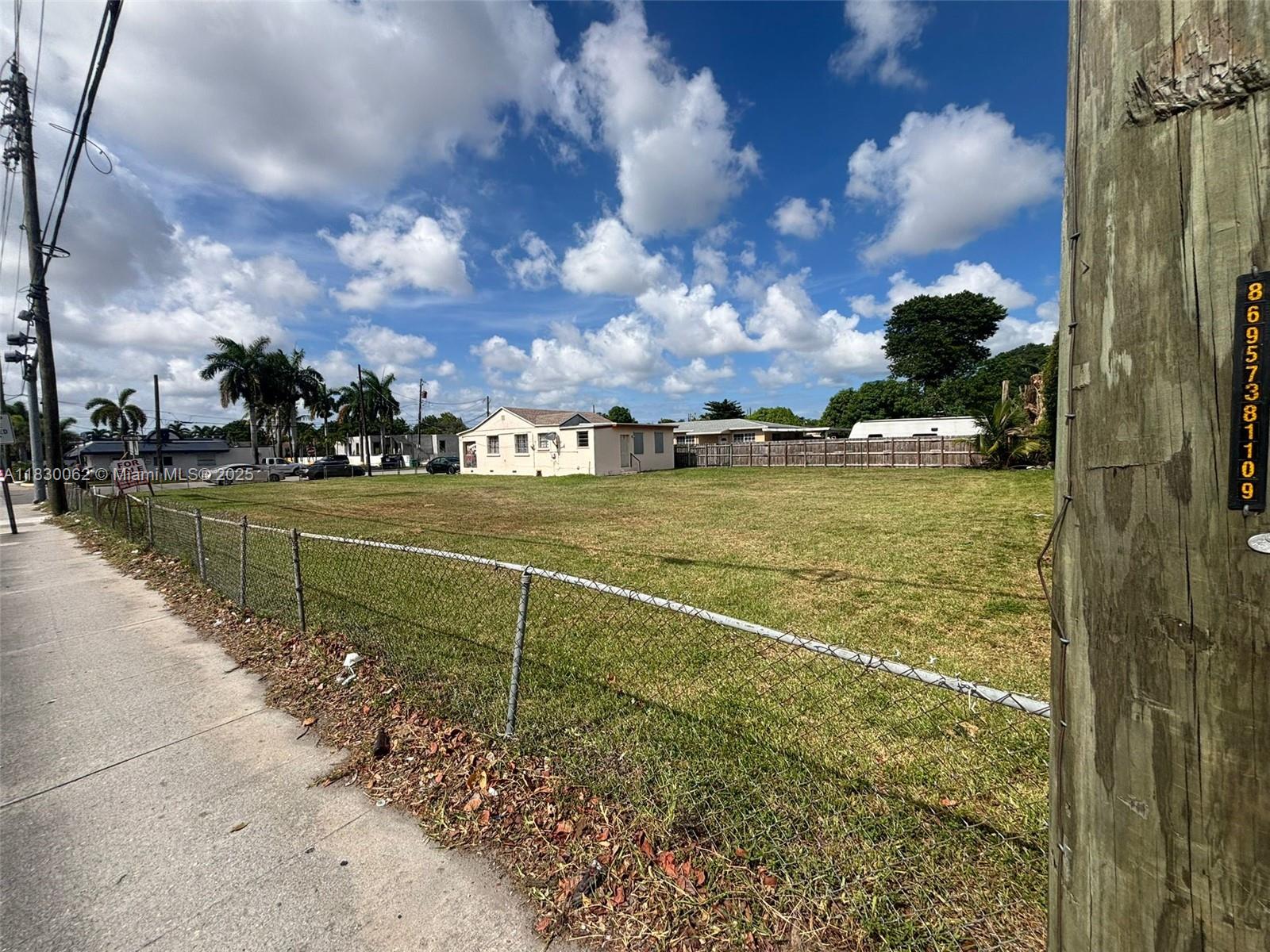 3186 NW 33rd St, Miami FL 33142 — #A11830062