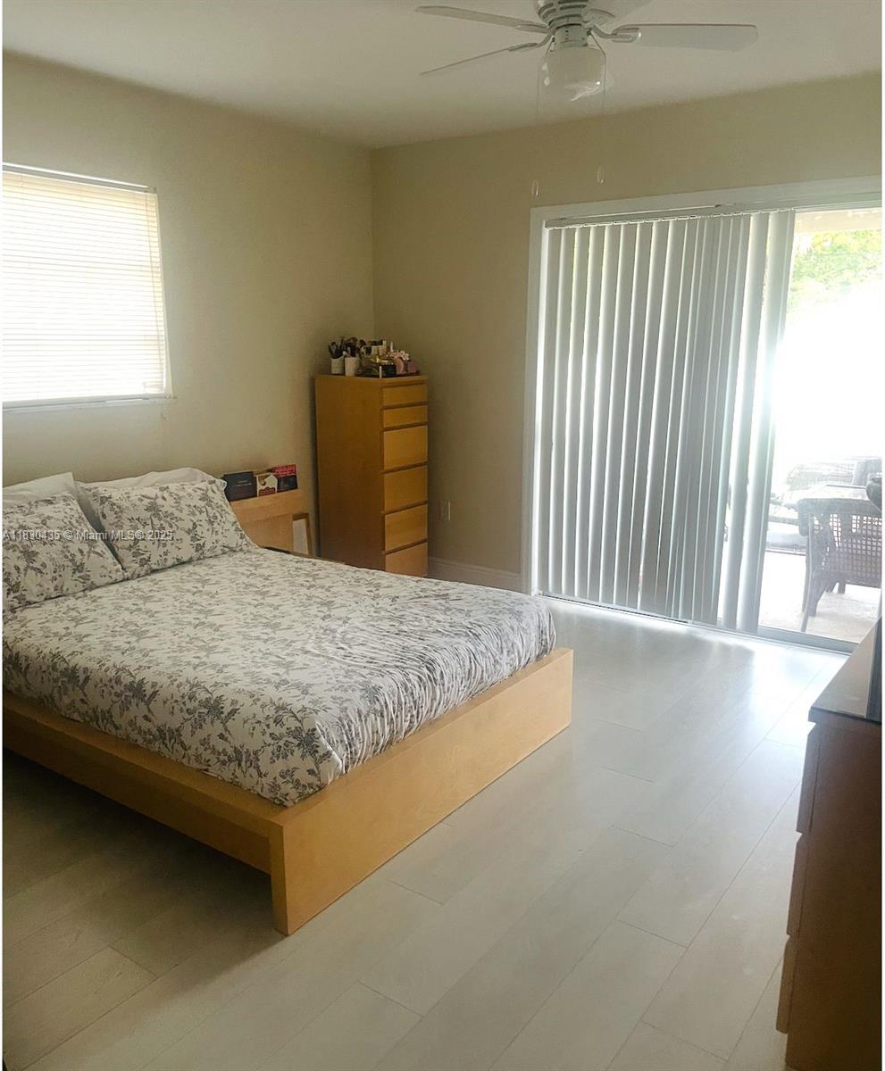6dd28e9b-5896 6790 SW 10th Ct, Pembroke Pines FL 33023 — #A11830435
