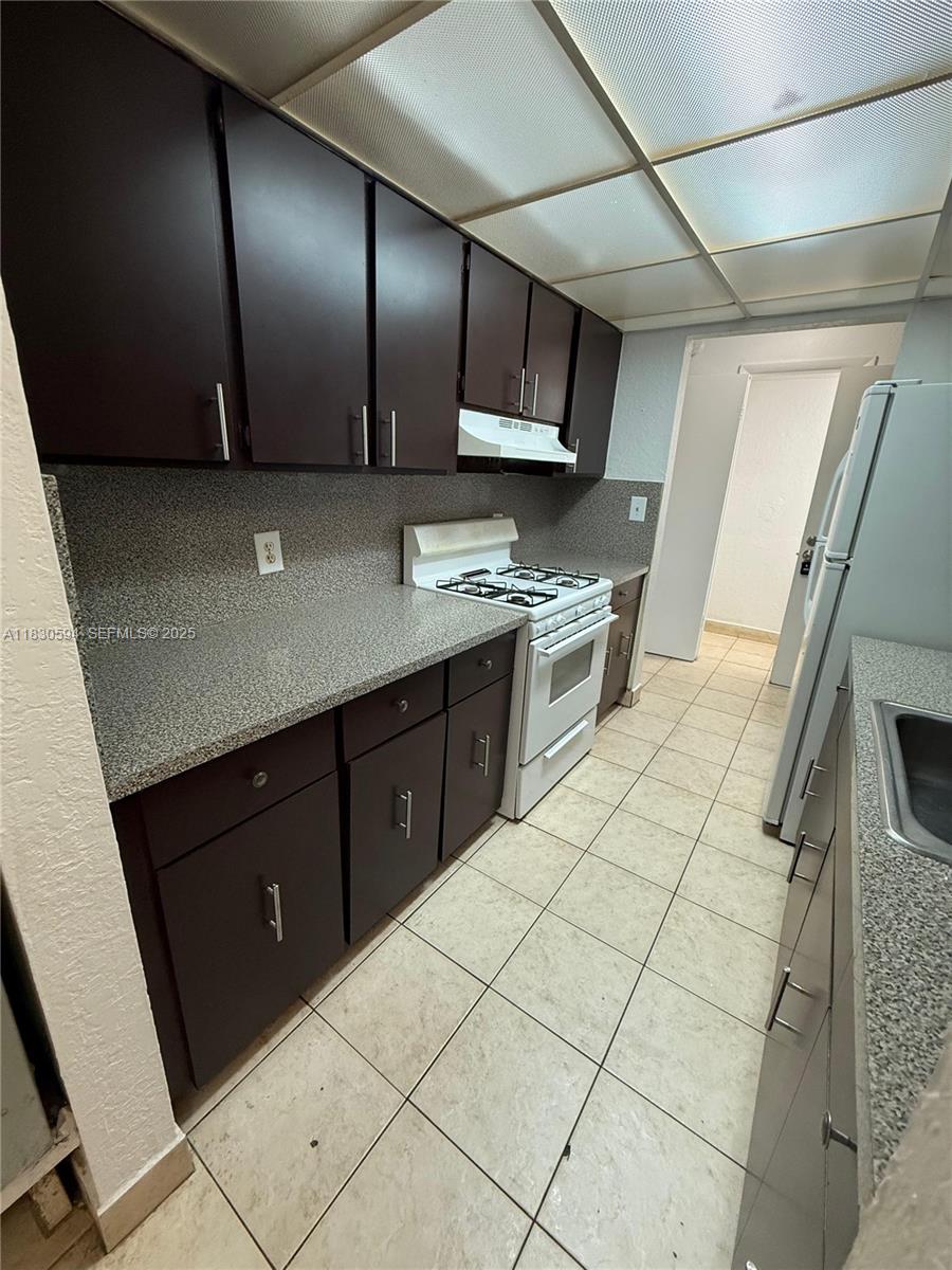 6dd28e9b-5900 1305 W 53rd St # 406, Hialeah FL 33012 — #A11830594