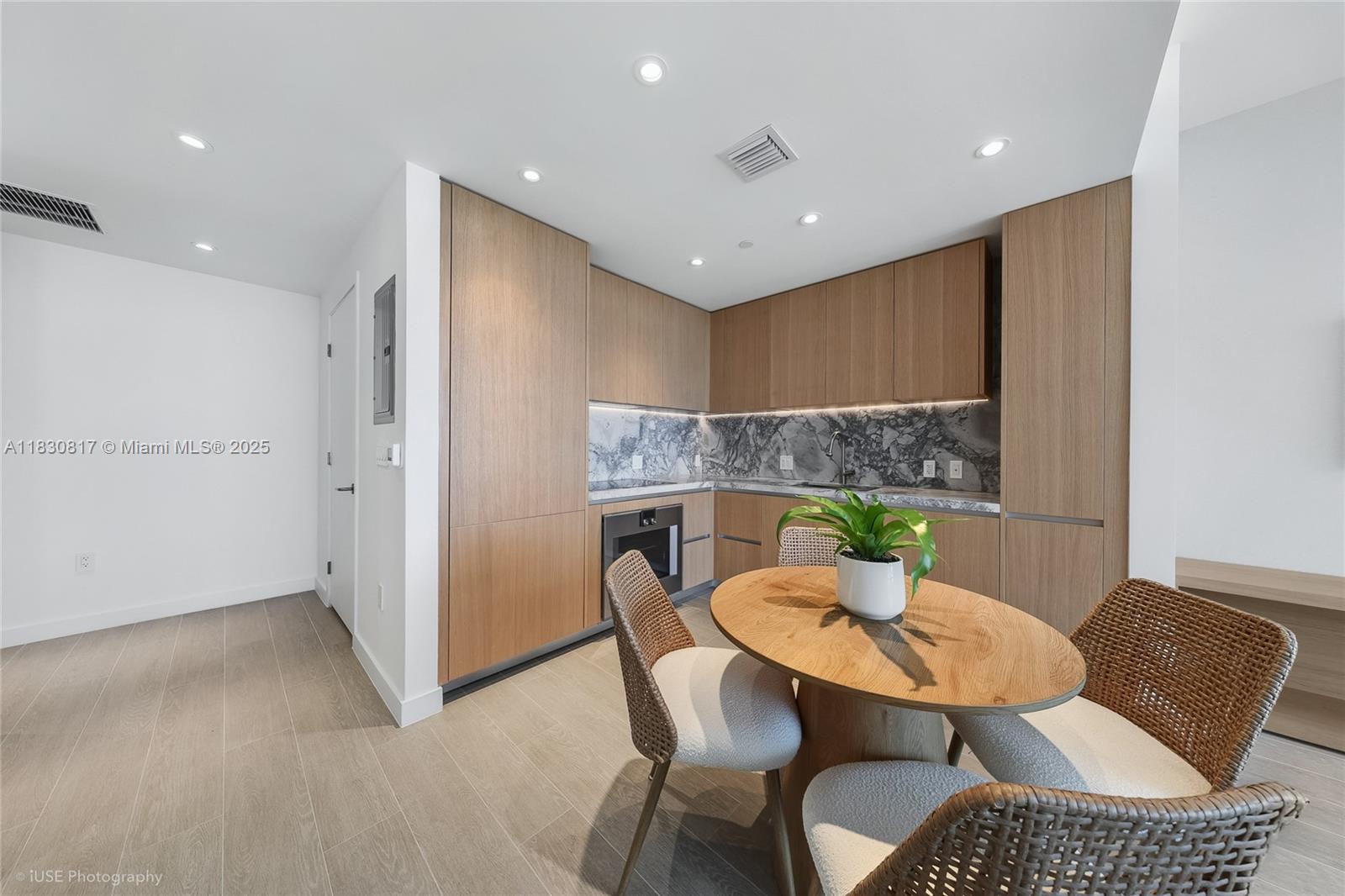 C 500 Alton Rd # 1906, Miami Beach FL 33139 — #A11830817