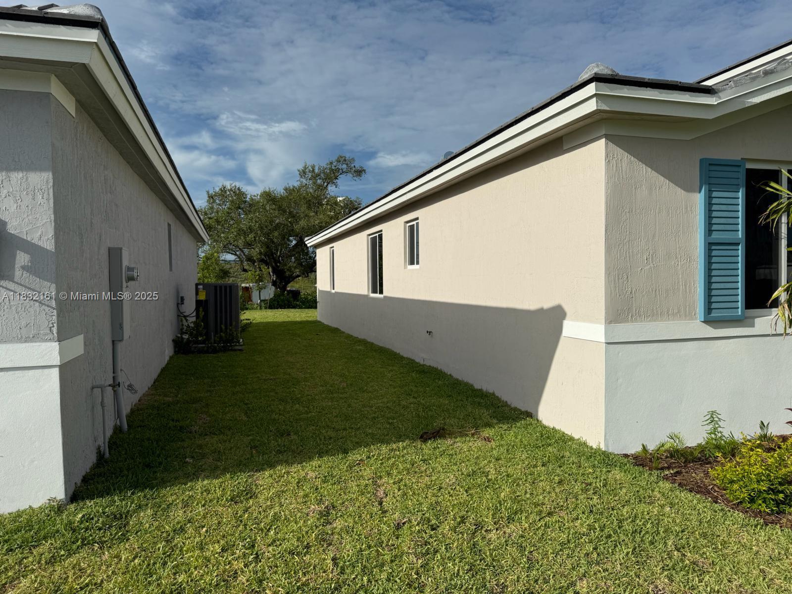 1828 NE 1st St, Homestead FL 33033 — #A11832161