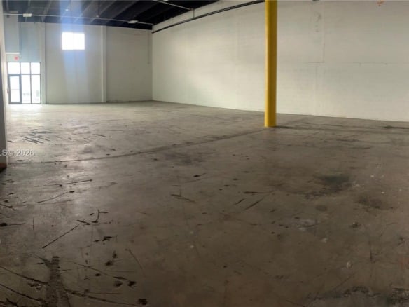 2300 W 8th Ave # 11, Hialeah FL 33010 — #A11833304