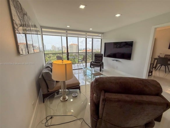 20379 W Country Club Dr # 1434, Aventura FL 33180 — #A11835034
