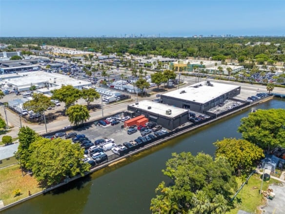 8700 NW 7th Ave, Miami FL 33150 — #A11868927