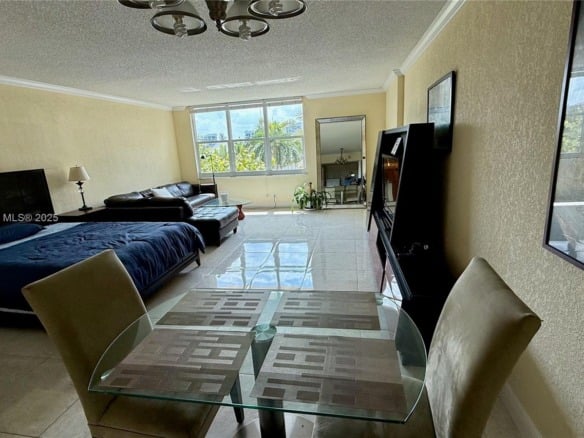 2501 S Ocean Dr # 427, Hollywood FL 33019 — #A11835924