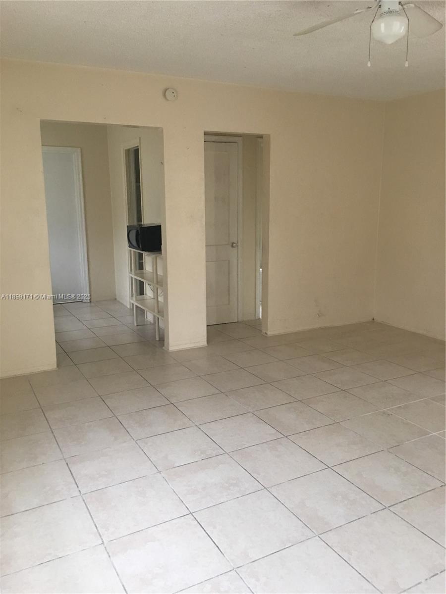 6dd28e9b-607 1915 Fletcher St # W2, Hollywood FL 33020 — #A11899171