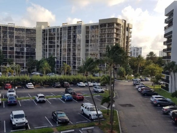 800 Parkview Dr # 226, Hallandale Beach FL 33009 — #A11837523