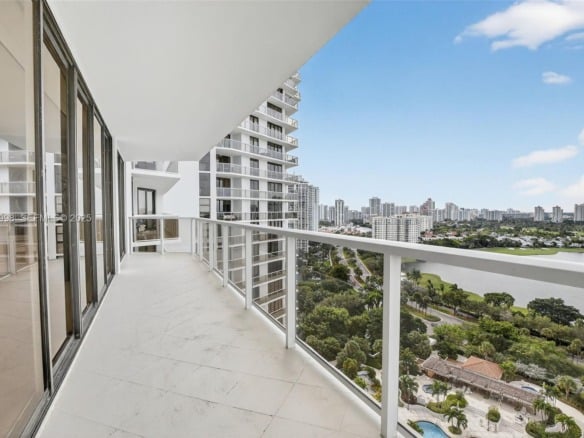 20281 E Country Club Dr # 1801, Aventura FL 33180 — #A11837998