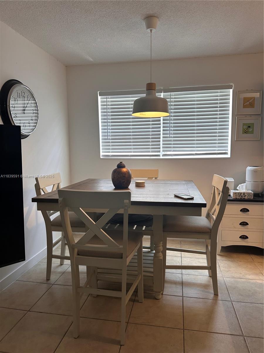 6dd28e9b-6158 1100 NE 1st Ct # 103, Hallandale Beach FL 33009 — #A11839591