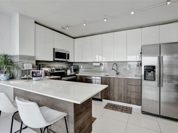 11111 Biscayne Blvd # 1915, Miami FL 33181 — #A11839935