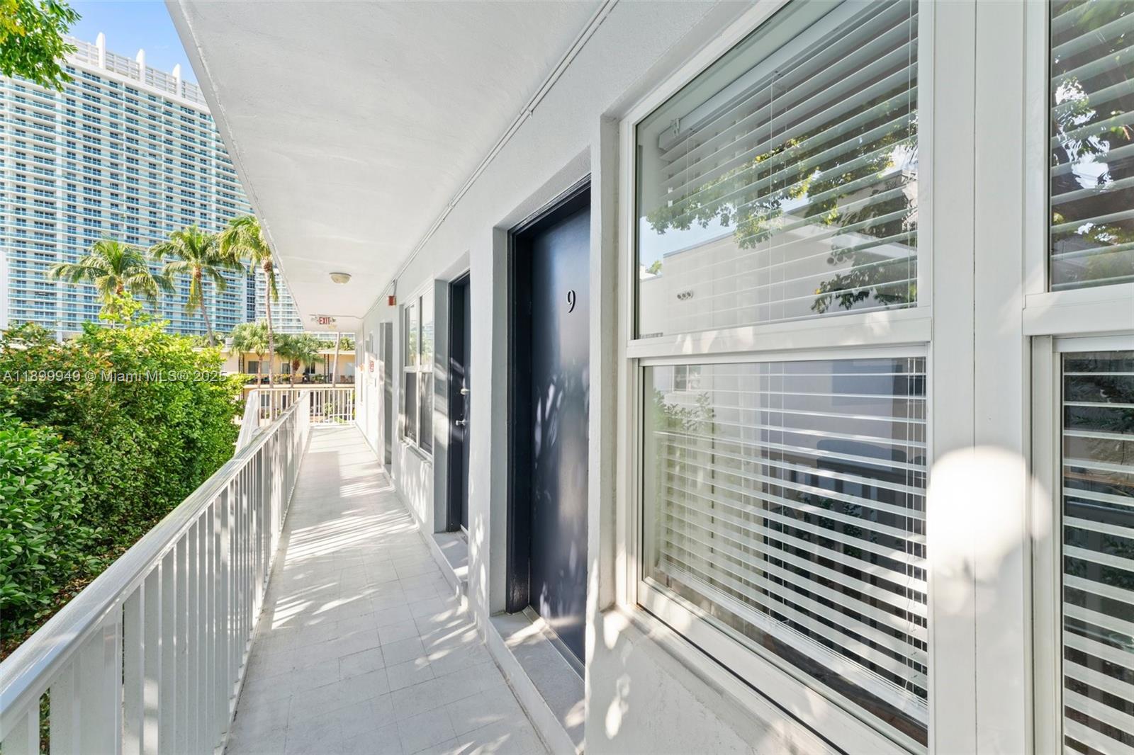 6dd28e9b-618 1515 WEST AVE # 9, Miami Beach FL 33139 — #A11899949