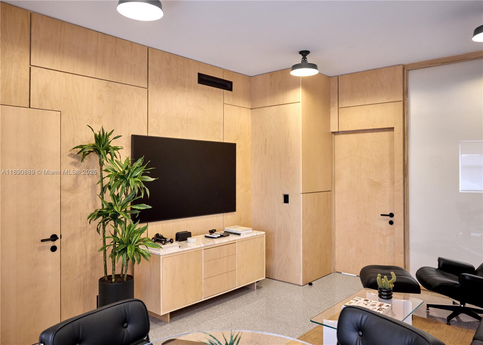 6dd28e9b-619 1800 N Miami Ave, Miami FL 33136 — #A11890889
