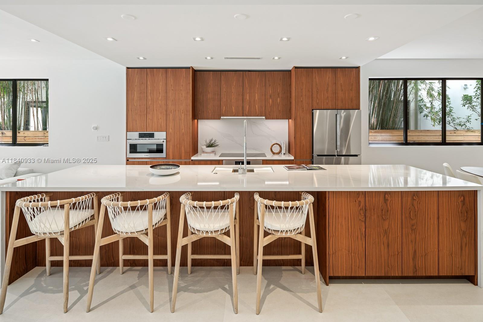 6dd28e9b-6205 2984 Coconut Ave, Coconut Grove FL 33133 — #A11840933