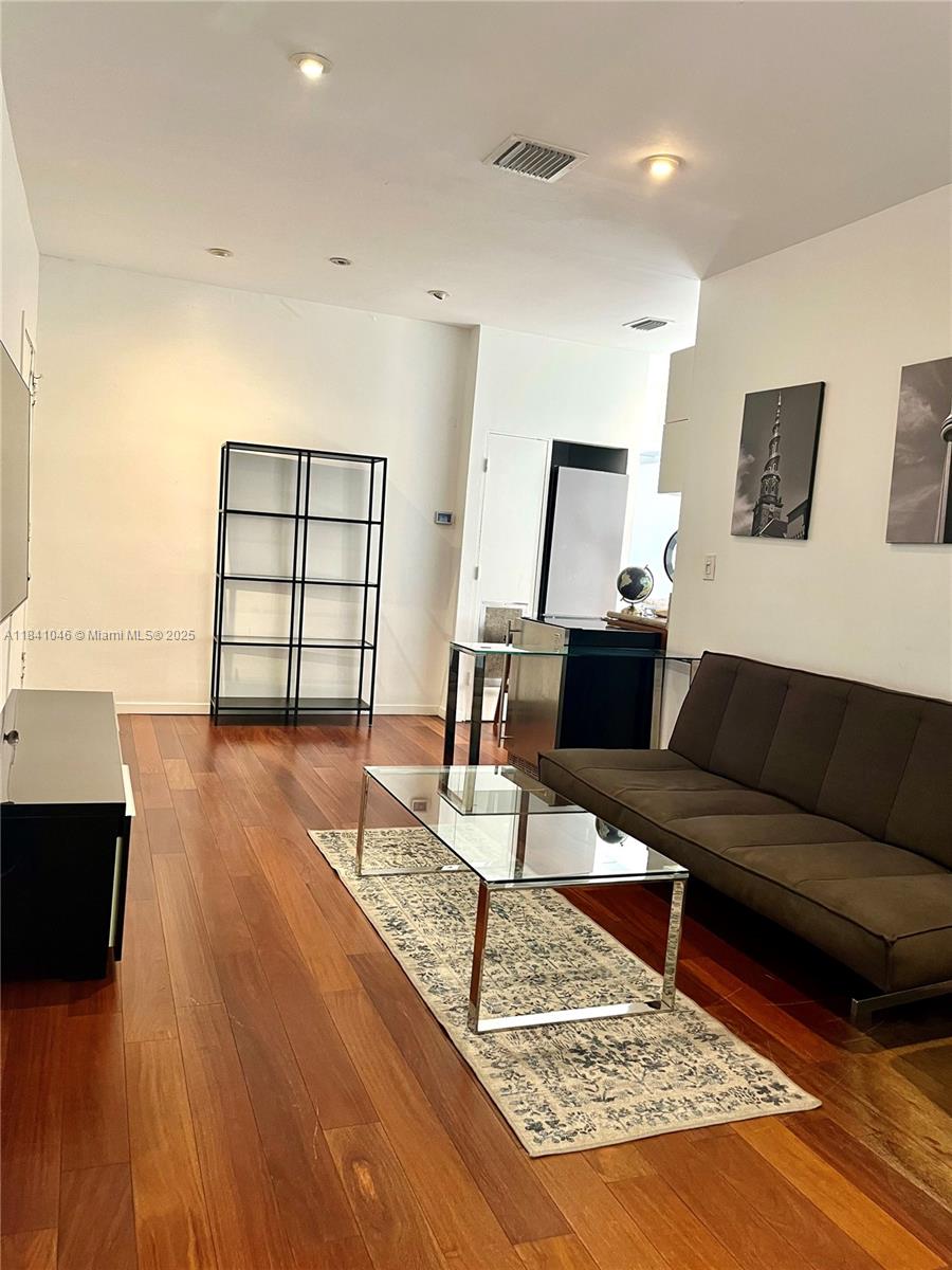 642 Michigan Ave # 20, Miami Beach FL 33139 — #A11841046