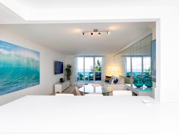 2301 Collins Ave # 625, Miami Beach FL 33139 — #A11841623
