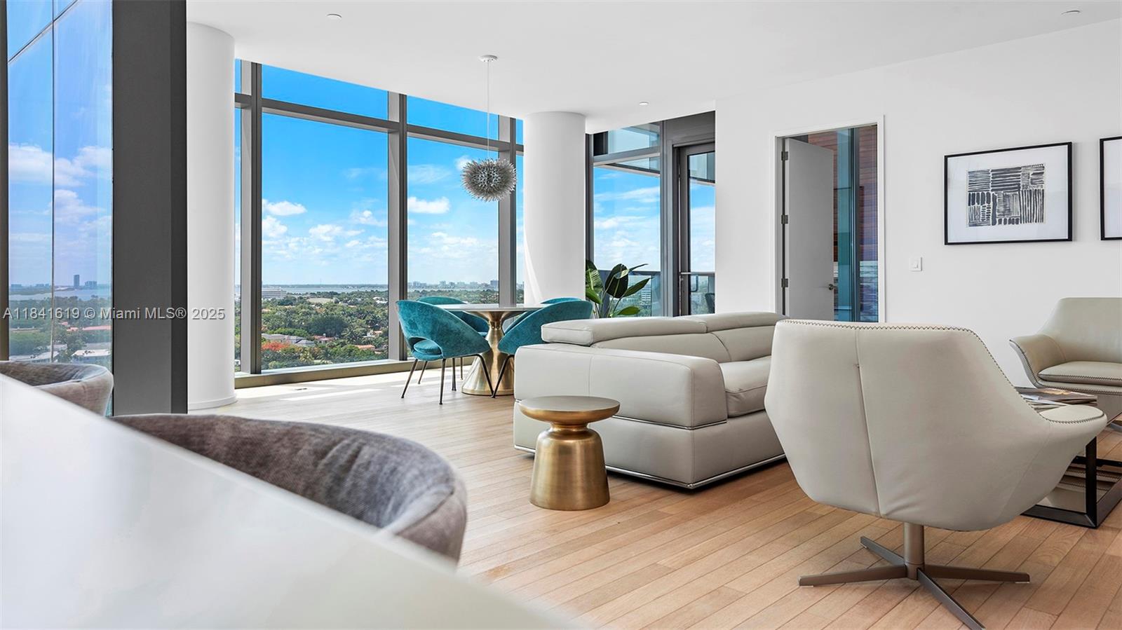 6dd28e9b-6226 2901 Collins Ave # 1403, Miami Beach FL 33140 — #A11841619
