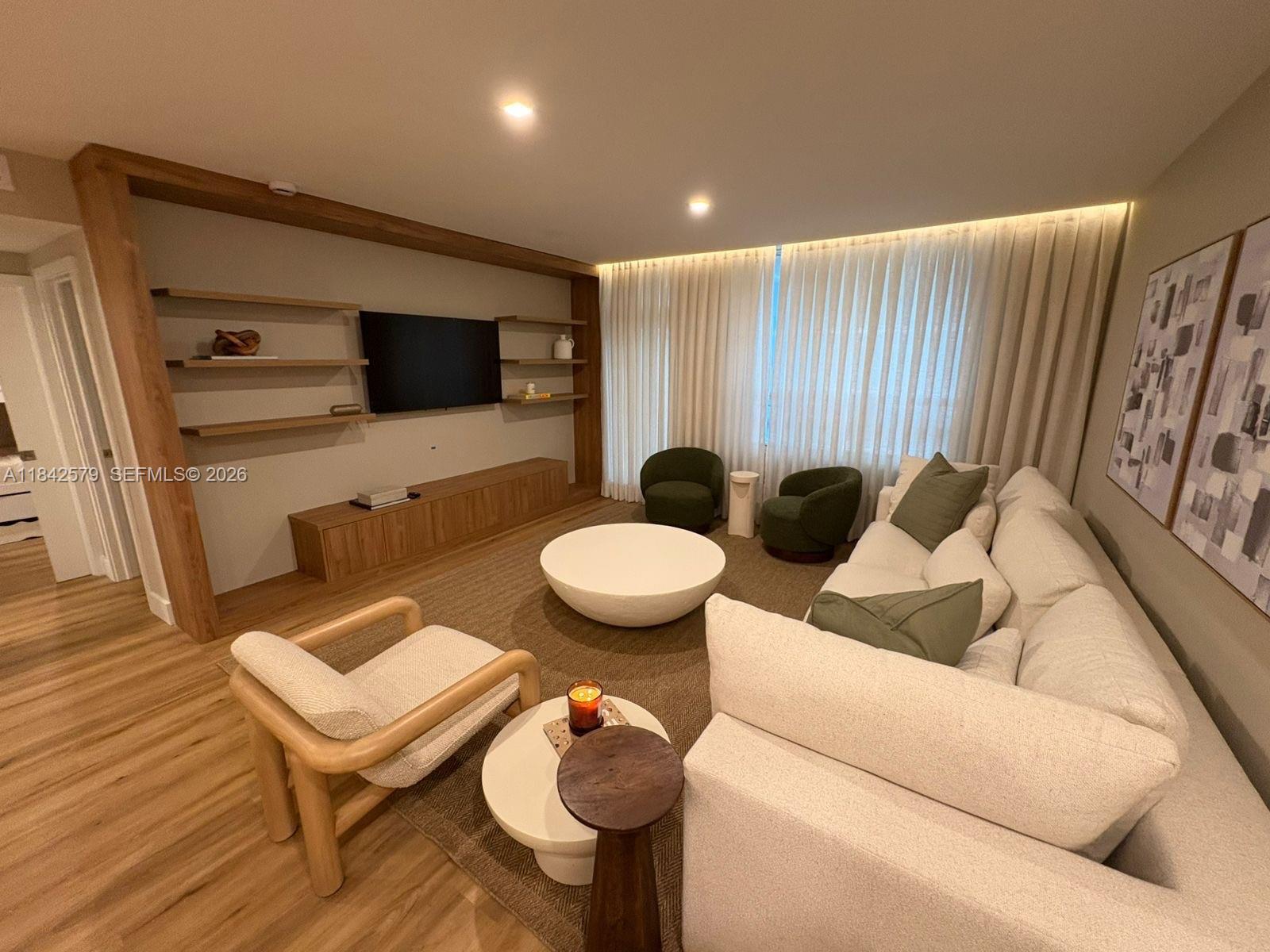 6dd28e9b-6265 10185 NE Collins Ave # 1220, Bal Harbour FL 33154 — #A11842579