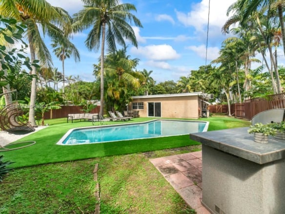 2708 Cleveland St, Hollywood FL 33020 — #A11842718