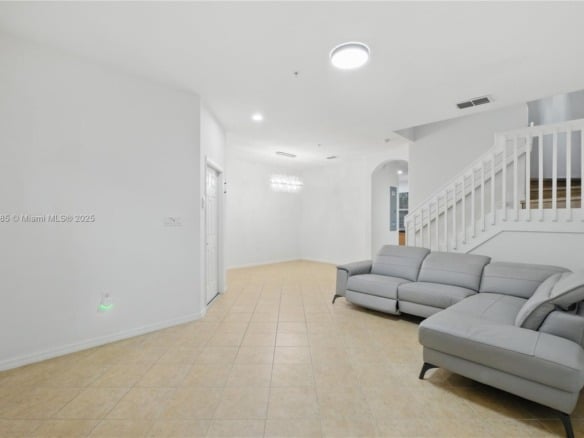 2851 W Prospect Rd # 307, Tamarac FL 33309 — #A11842985