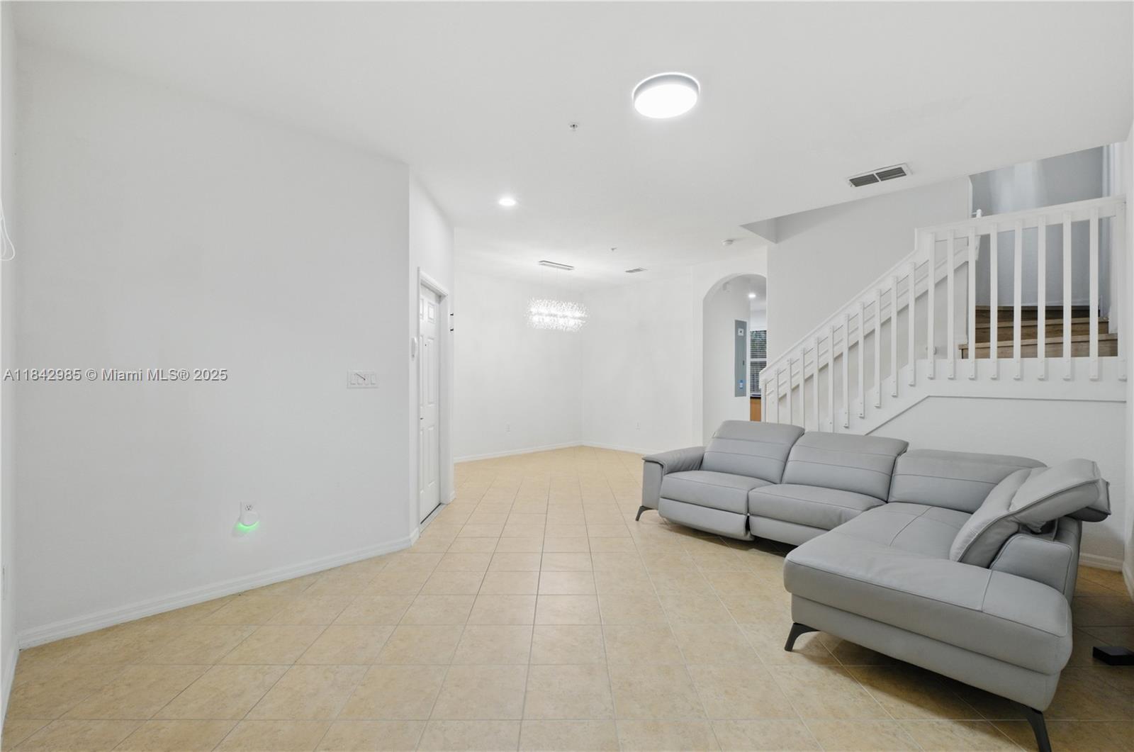 2851 W Prospect Rd # 307, Tamarac FL 33309 — #A11842985