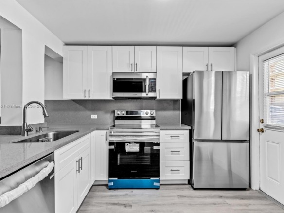 445 NE 195th St # 125, Miami FL 33179 — #A11843101