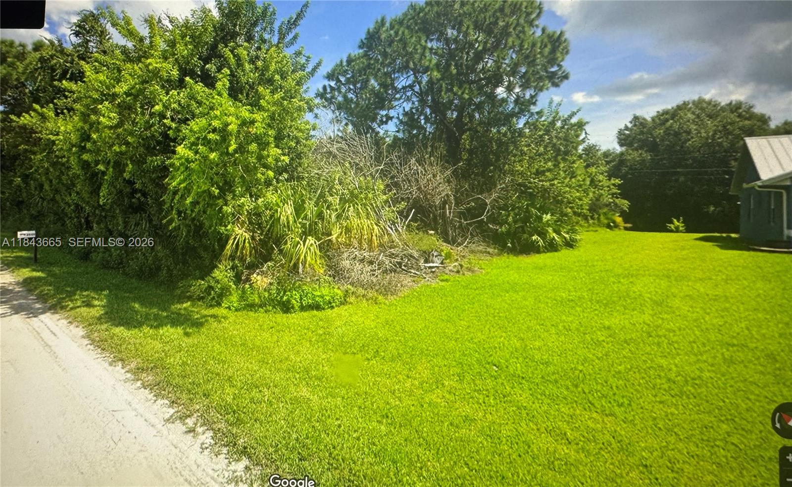 6dd28e9b-6301 8966 101st Ct, Vero Beach FL 32967 — #A11843665