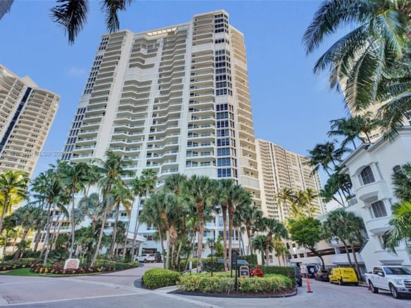 21150 Point Pl # 406, Aventura FL 33180 — #A11843762