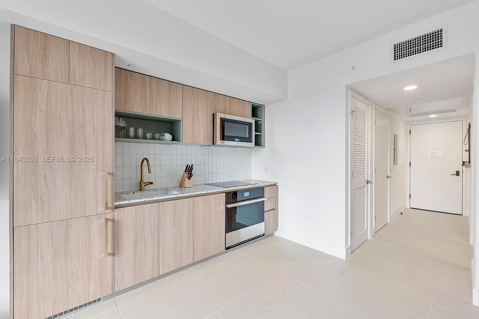 6dd28e9b-6312 159 NE 6th St # 2903, Miami FL 33132 — #A11843939